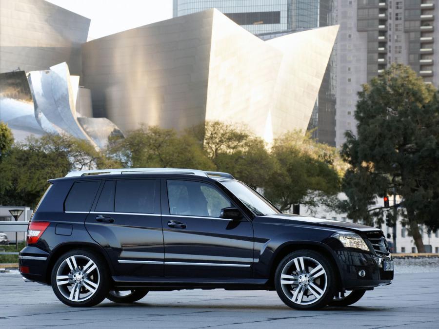  Mercedes-Benz GLK350 Sports Package 2008 года  (фото 22 из 30)